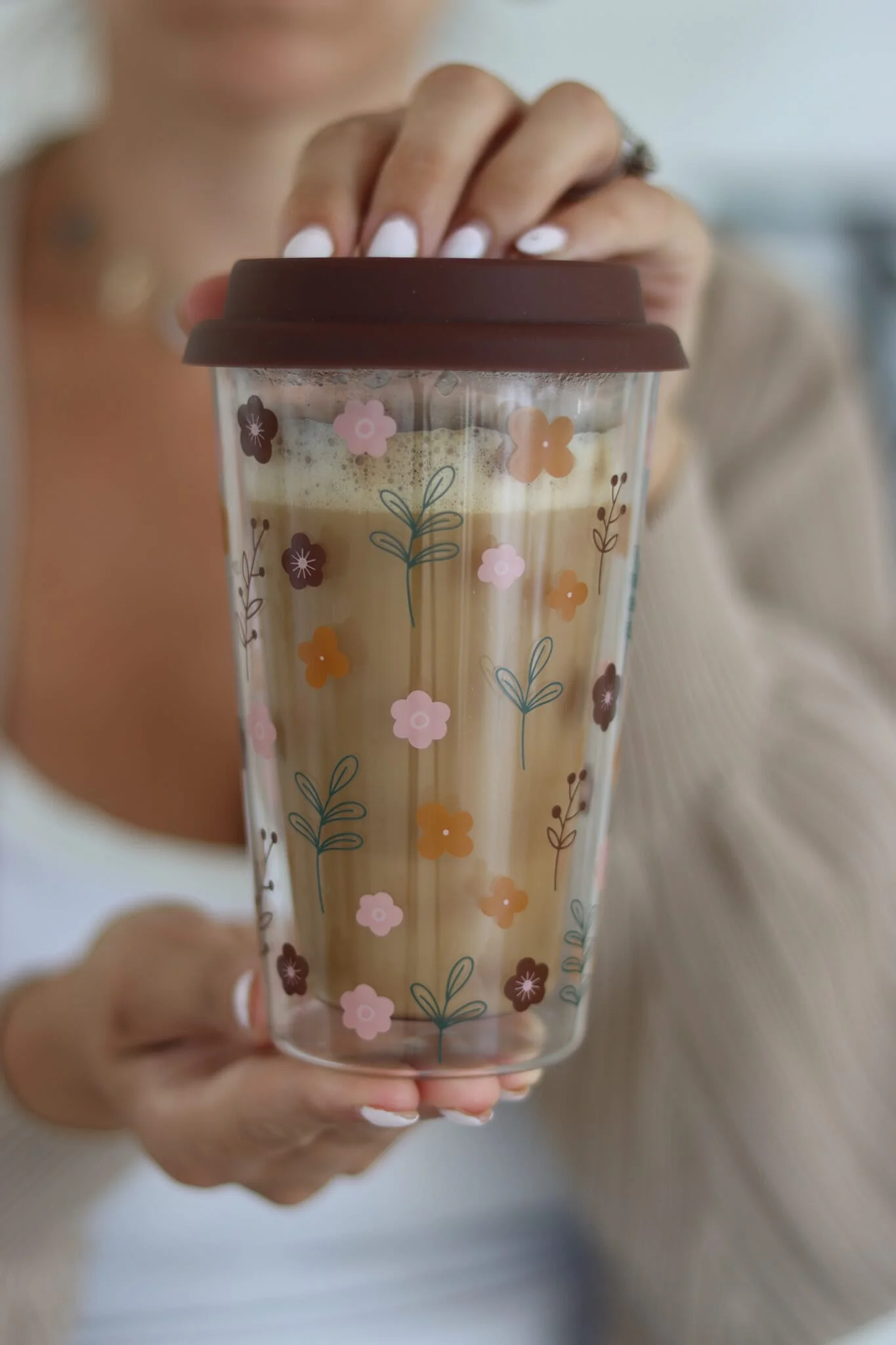 Double Walled Glass Travel Mug – Cosy Bloom - Image 5