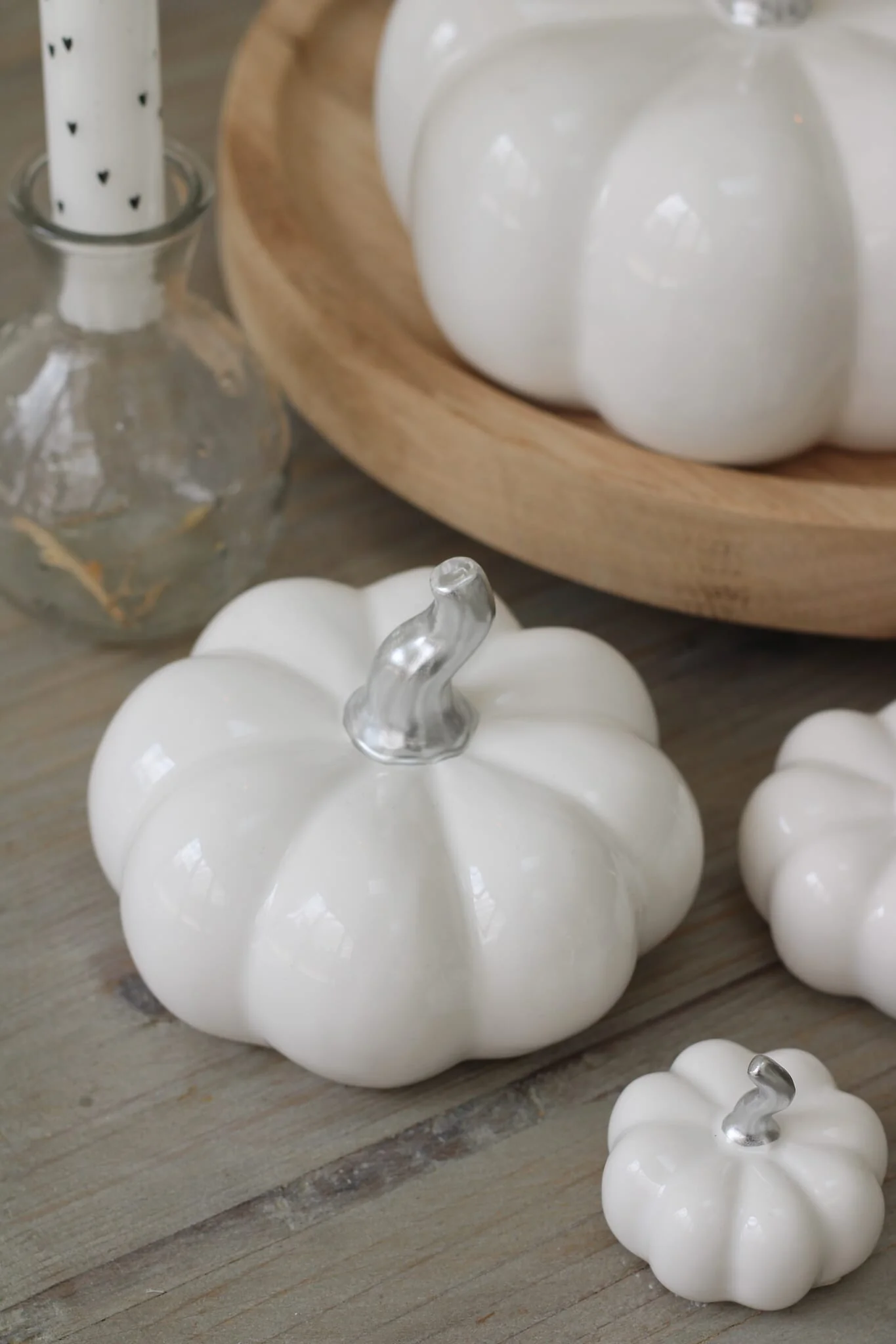 Ceramic Pumpkin White/Silver Stalk - Tiny 4Pc Set - Image 5