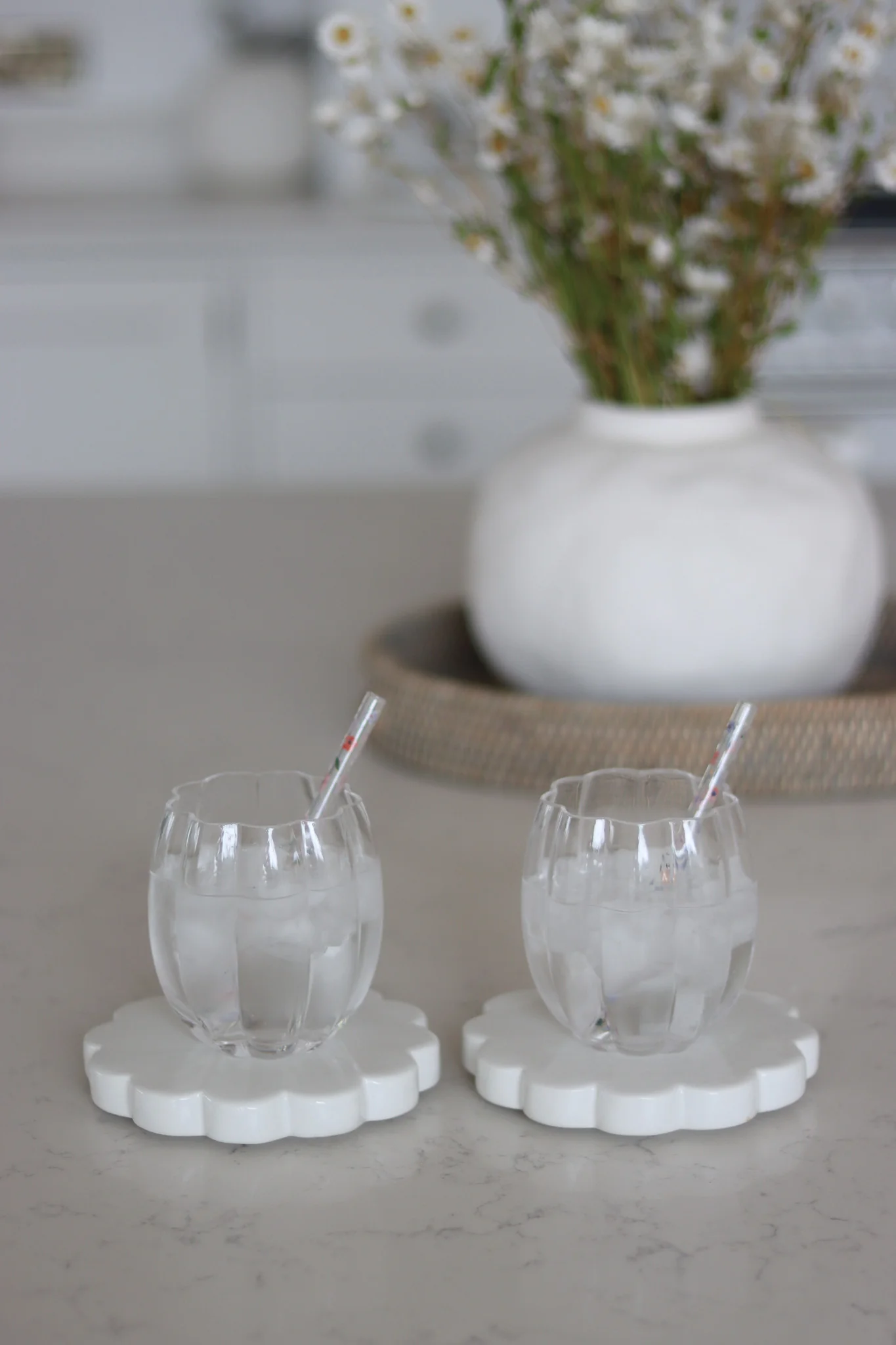 Ceramic Coasters Set - Scalloped 4pc - Image 5