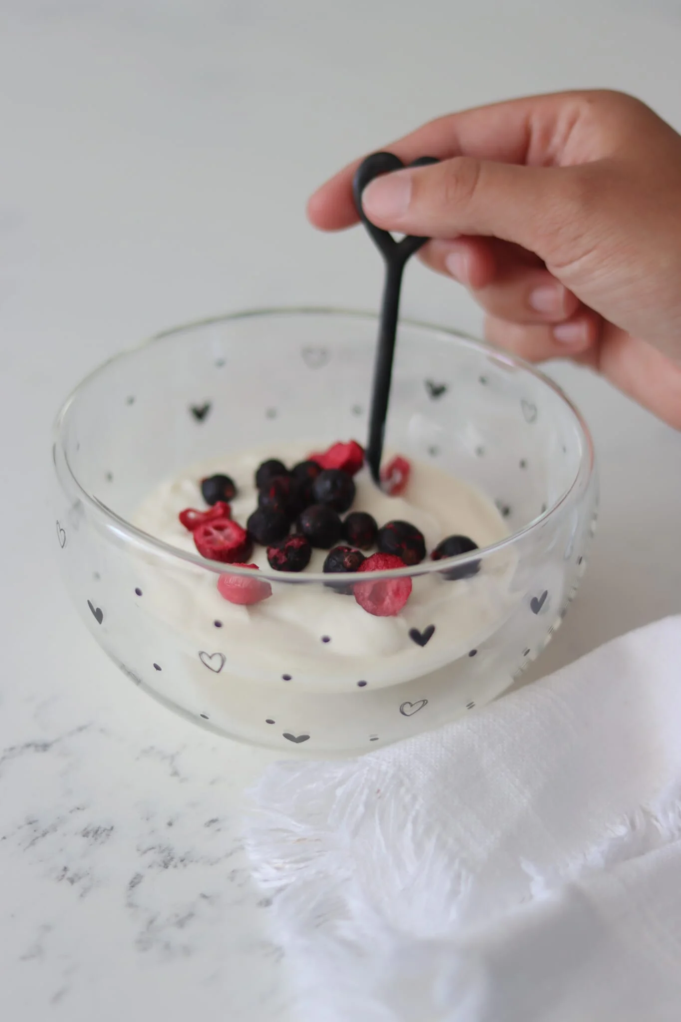 Double Wall Glass Bowl - Black/Hearts Dots - Image 3
