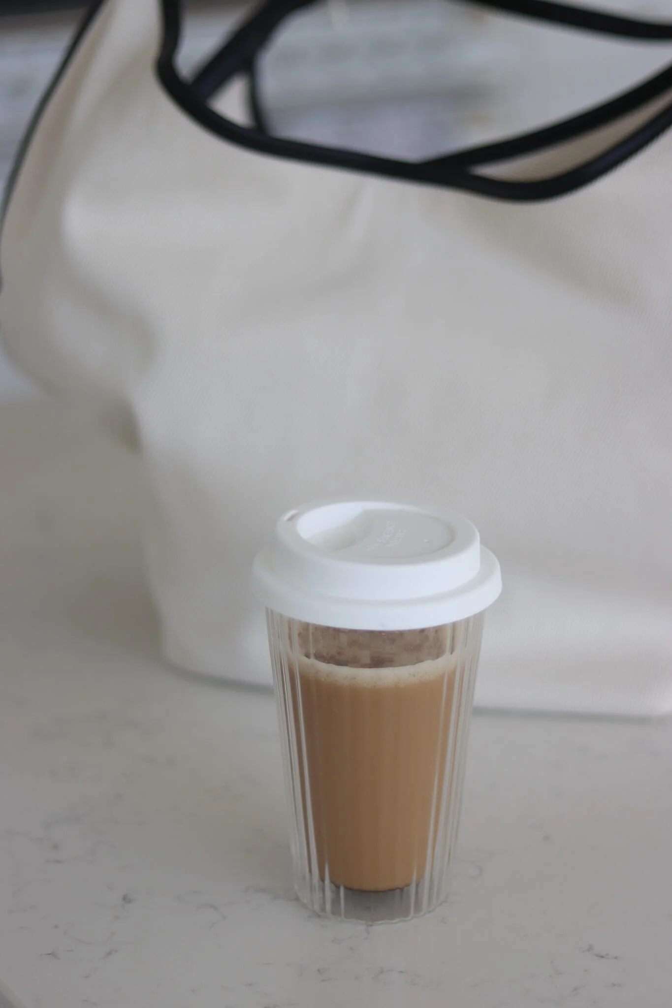 Double Walled Glass Travel Mug – Rippled - Image 5