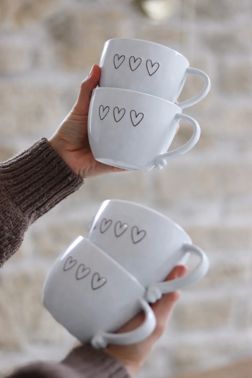 Heart Handled Ceramic Mug Set – 4 Piece – 3 Black Hearts