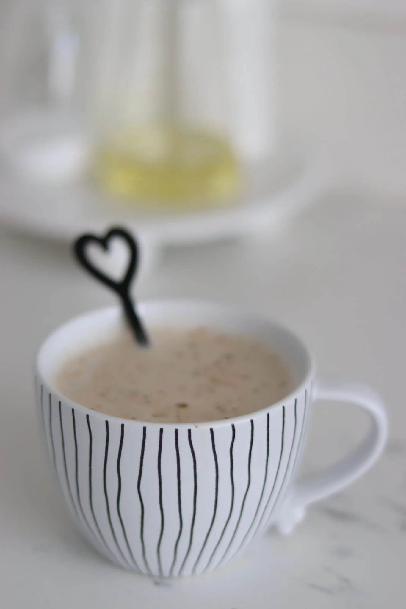 Heart Handled Ceramic Mug - Vertical Stripes - Image 3