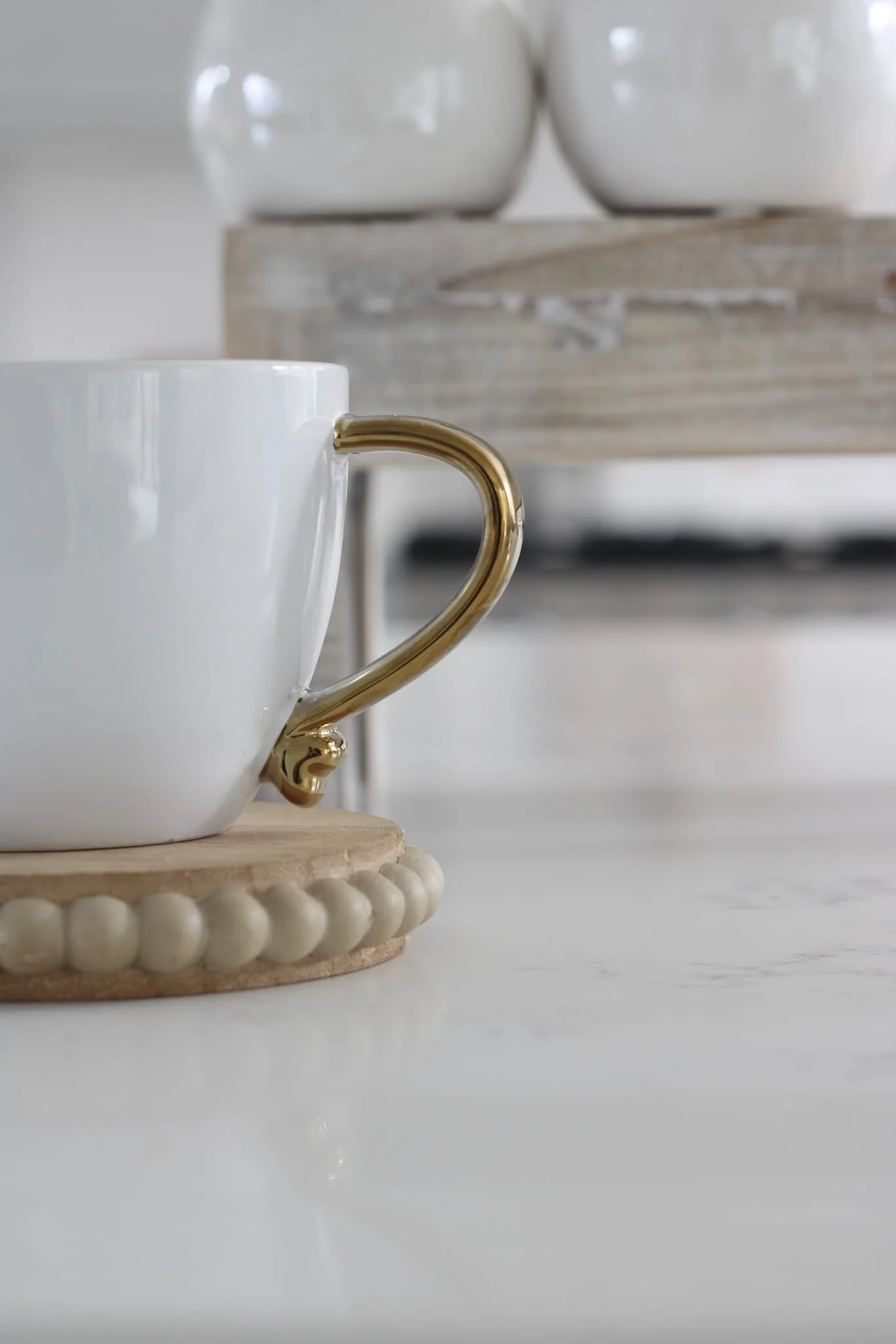 Heart Handled Ceramic Mug - White Gold Handle - Image 4