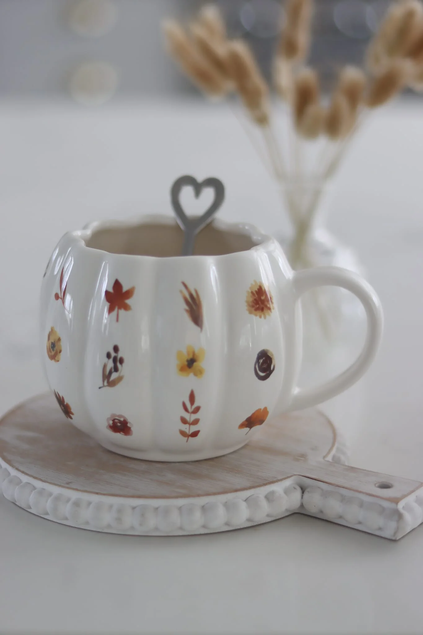 Large Pumpkin Mug - Autumn Flowers - Image 3
