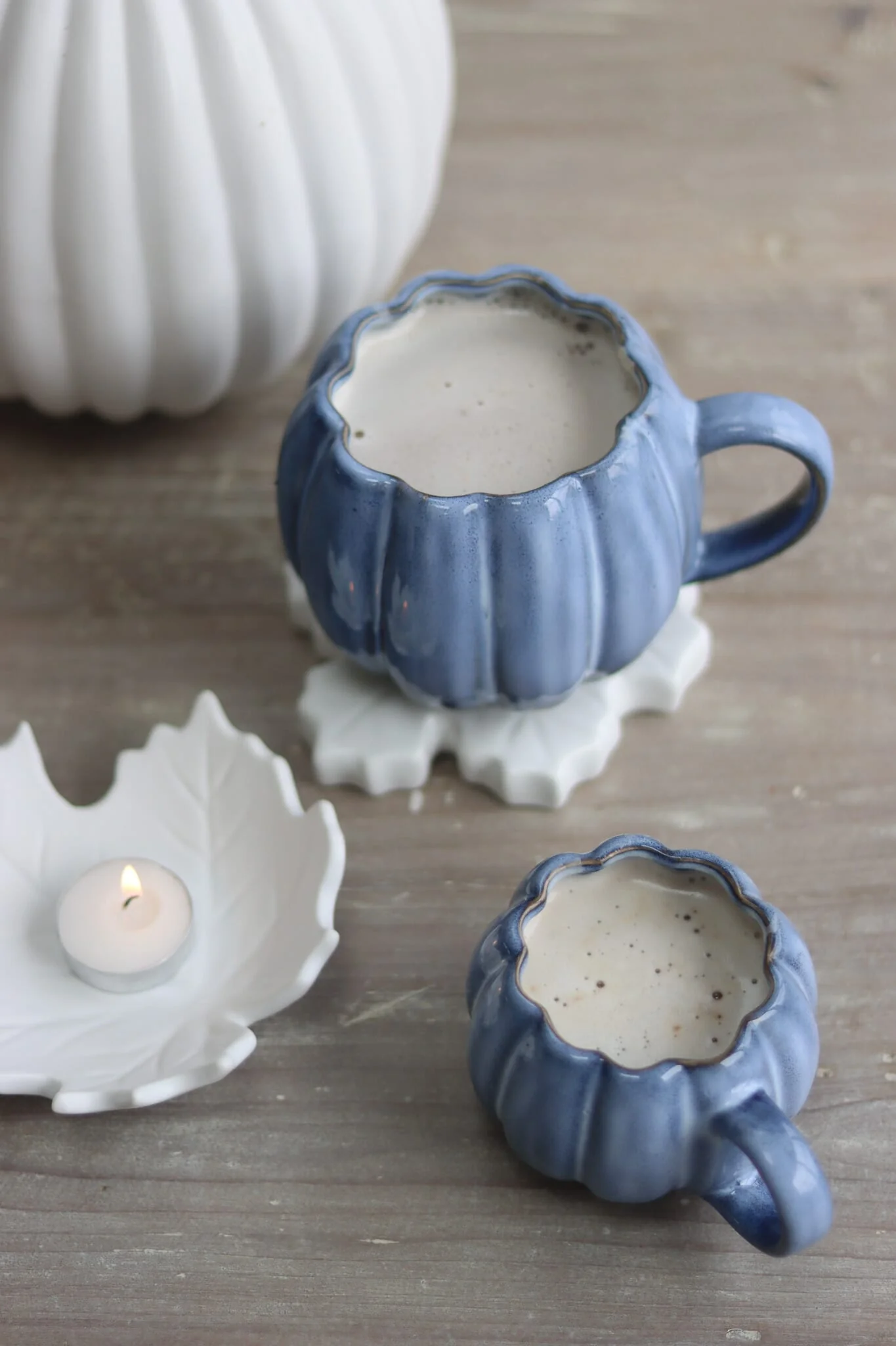Large Pumpkin Mug - Ombre Blue - Image 3
