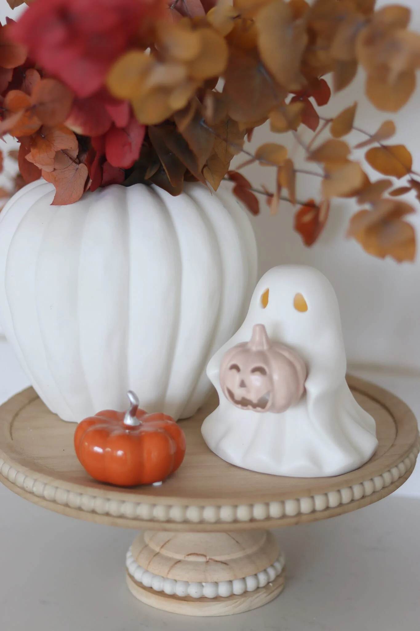 LED Ceramic Ghost - Holding Pumpkin - Image 2