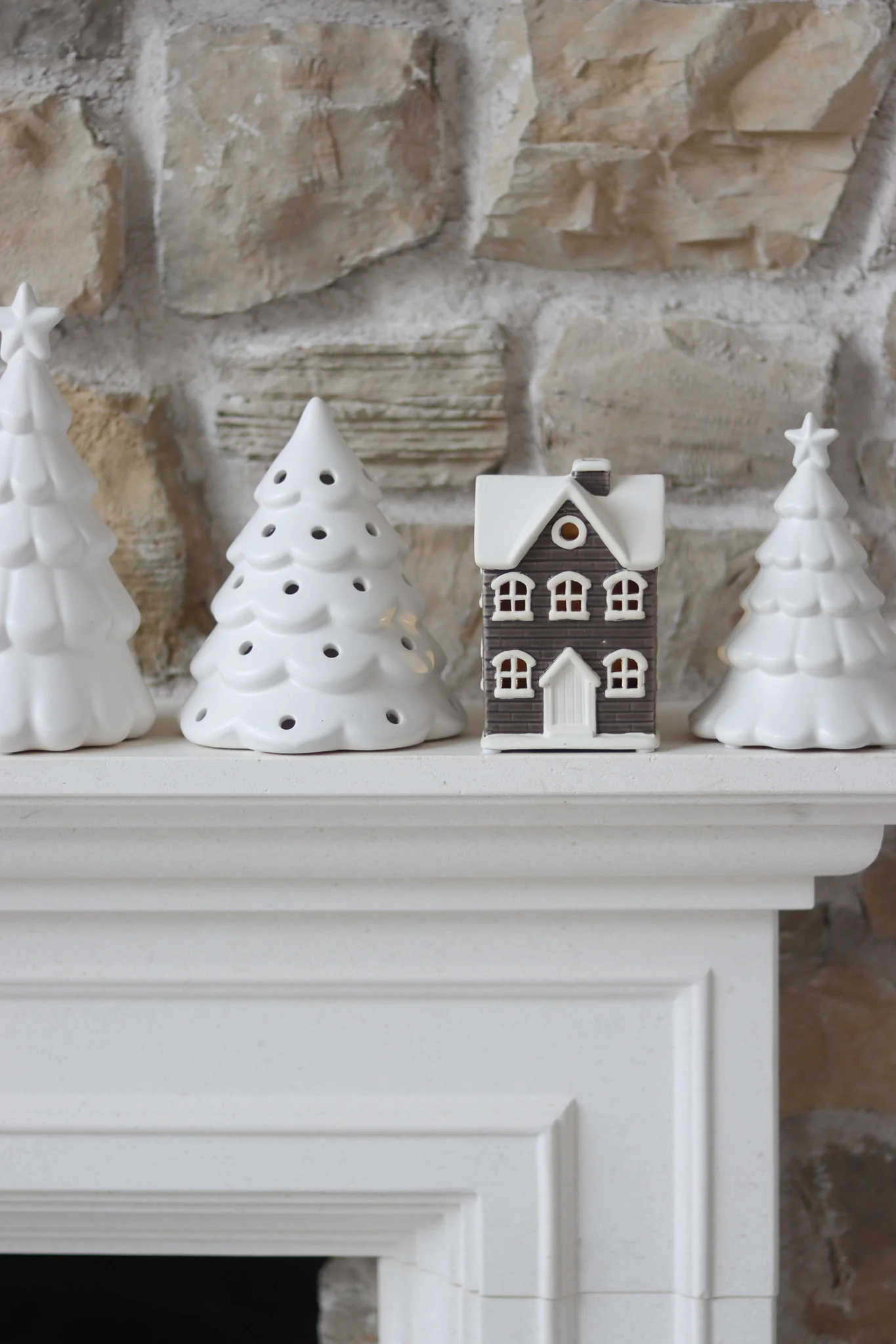 LED Christmas house - Dark Brown - Image 4