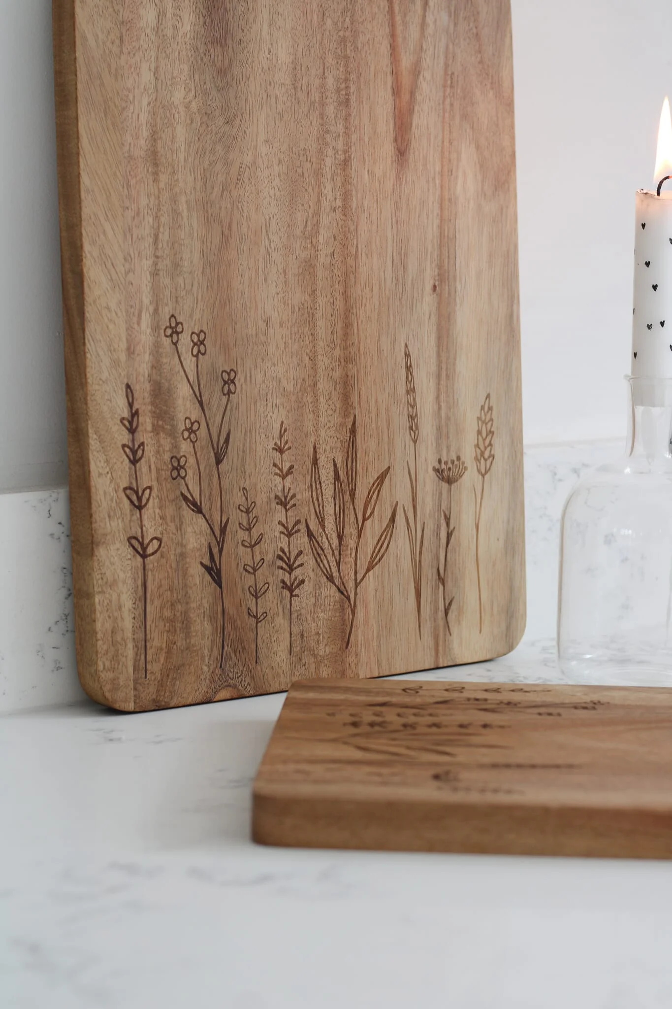 Engraved Flower Wooden Chopping Board-Natural Medium - Image 5
