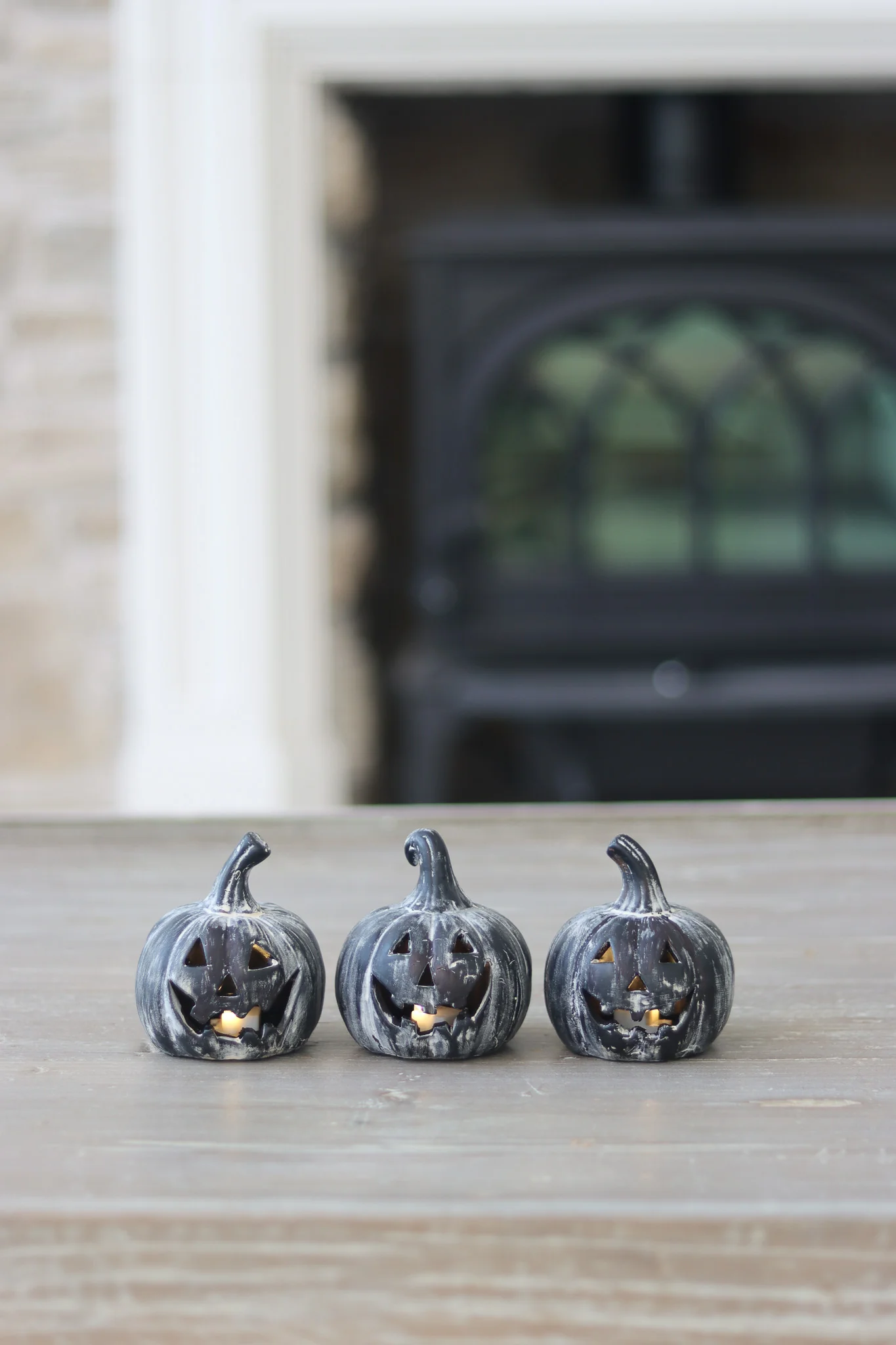 Set of 3 Mini Jack O Lanterns – Black