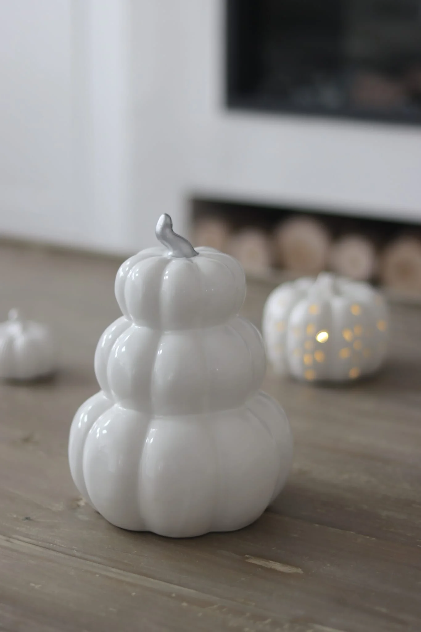 Stacked Ceramic Pumpkins-White/Silver - Image 3