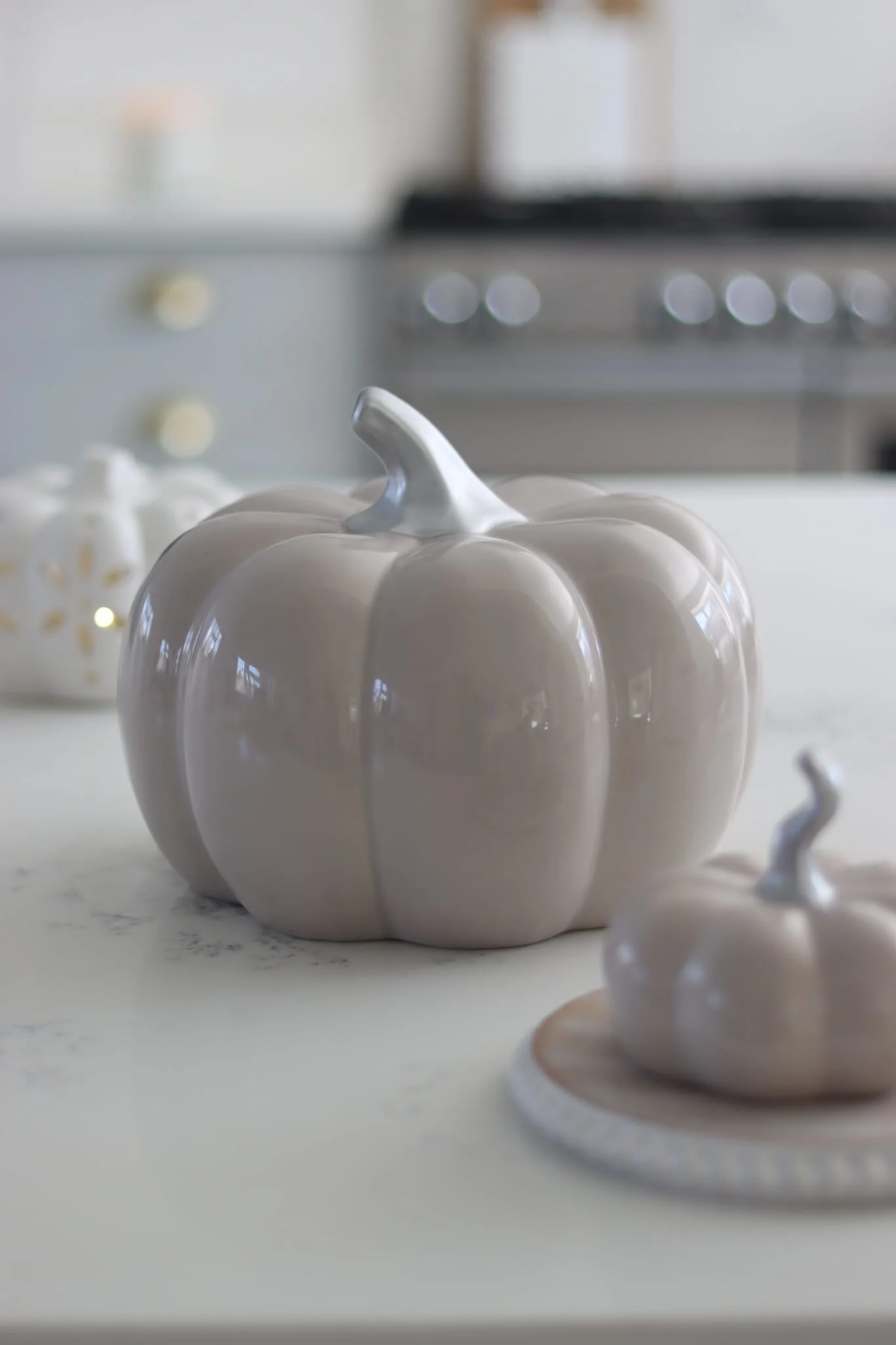 The XL Ceramic Pumpkin - Autumn - Image 2